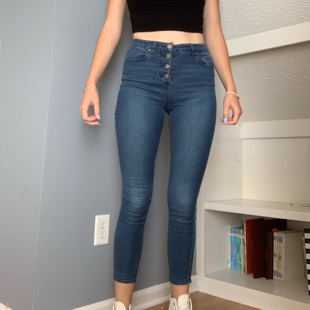 High-rise, skinny jeans